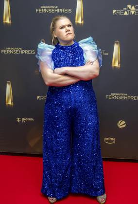 abb Gisa Flake Schauspielerin zu Gast auf dem roten Teppich bei der Nacht der Kreativen - Der Deutsche Fernsehpreis 2025 in der Flora am 09.09.2025 in Koeln NRW Deutschland