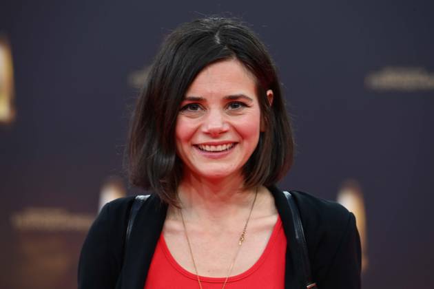 Joyce ILG, Schauspielerin Roter Teppich, Red Carpet Show, Ankunft, arrival, Verleihung des Deutschen Fernsehpreises, Der Deutsche Fernsehpreis 2025, Deutscher Fernsehpreis 2025 in den MMC Studios Koeln, am 10.09.2025.