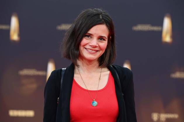 Joyce ILG, Schauspielerin Roter Teppich, Red Carpet Show, Ankunft, arrival, Verleihung des Deutschen Fernsehpreises, Der Deutsche Fernsehpreis 2025, Deutscher Fernsehpreis 2025 in den MMC Studios Koeln, am 10.09.2025.
