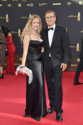 Katja Burkhard und Hans Mahr bei der Ankunft zu der Verleihung des Deutschen Fernsehpreis in den MMC Studios in Koeln am 10.09.2025