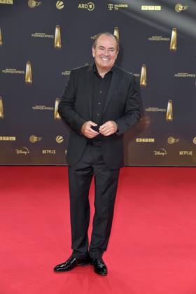 Wolfram Kons bei der Ankunft zu der Verleihung des Deutschen Fernsehpreis in den MMC Studios in Koeln am 10.09.2025