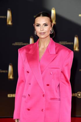 Laura Wontorra bei der Ankunft zu der Verleihung des Deutschen Fernsehpreis in den MMC Studios in Koeln am 10.09.2025