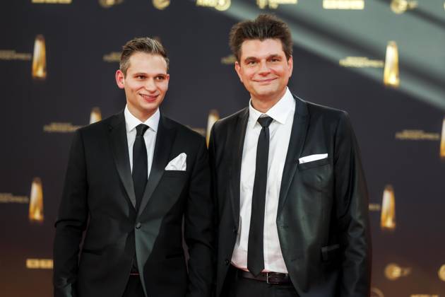 abb Fabian Koester und Lutz van der Horst zu Gast auf dem roten Teppich bei der Verleihung Der Deutsche Fernsehpreis 2025 in den MMC Studios am 0.09.2025 in Koeln NRW Deutschland
