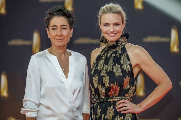 abb Dunja Hayali und Sarah Tacke ZDF zu Gast auf dem roten Teppich bei der Verleihung Der Deutsche Fernsehpreis 2025 in den MMC Studios am 0.09.2025 in Koeln NRW Deutschland