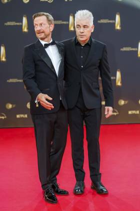 abb Michael Kessler und Michael Mittermeier zu Gast auf dem roten Teppich bei der Verleihung Der Deutsche Fernsehpreis 2025 in den MMC Studios am 0.09.2025 in Koeln NRW Deutschland