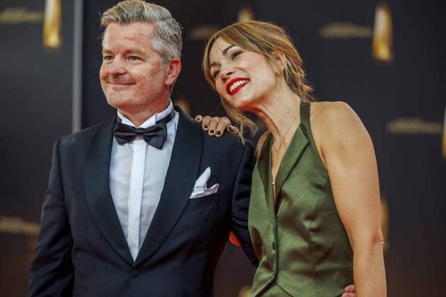 abb Andre Dietz mit Ehefrau Shari Dietz zu Gast auf dem roten Teppich bei der Verleihung Der Deutsche Fernsehpreis 2025 in den MMC Studios am 0.09.2025 in Koeln NRW Deutschland