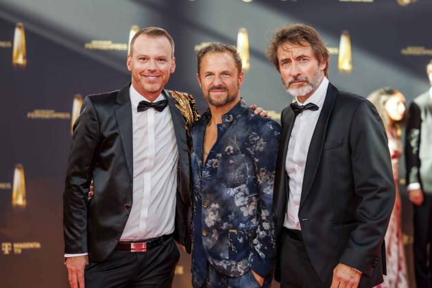 abb Guido Broscheit und Philipp Hochmair zu Gast auf dem roten Teppich bei der Verleihung Der Deutsche Fernsehpreis 2025 in den MMC Studios am 0.09.2025 in Koeln NRW Deutschland