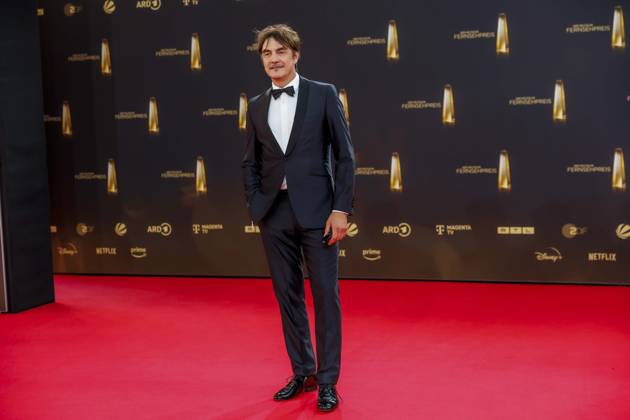 abb Matze Knop zu Gast auf dem roten Teppich bei der Verleihung Der Deutsche Fernsehpreis 2025 in den MMC Studios am 0.09.2025 in Koeln NRW Deutschland