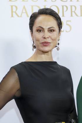 abb Natalia Yegorova ex Frau Klitschko zu Gast auf dem roten Teppich bei der Verleihung des Deutschen Radiopreis 2025 in der Neuen Flora am 11.09.2025 in Hamburg Hamburg Deutschland