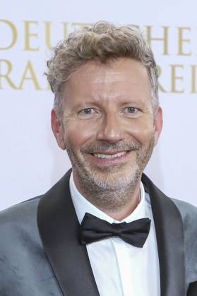 abb Thorsten Schorn Moderator auf dem roten Teppich bei der Verleihung des Deutschen Radiopreis 2025 in der Neuen Flora am 11.09.2025 in Hamburg Hamburg Deutschland