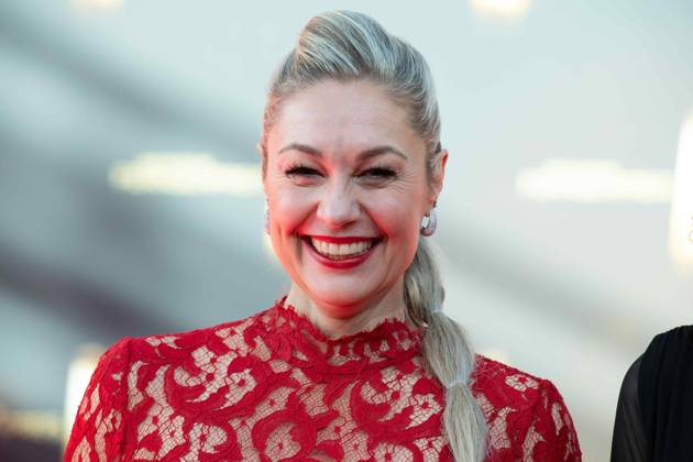 Ruth MOSCHNER, Moderatorin, Roter Teppich, Red Carpet Show, Ankunft, arrival, Verleihung des Deutschen Fernsehpreises, Der Deutsche Fernsehpreis 2025, Deutscher Fernsehpreis 2025 in den MMC Studios Koeln, am 10.09.2025.