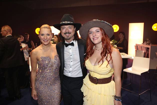 Stefanie Hertel, Lanny Lanner und Johanna Mross bei der Aftershow Party bei der Verleihung von Die Goldene Henne am 12.09.2025 in Leipzig Goldene Henne 2025 Verleihung in Leipzig
