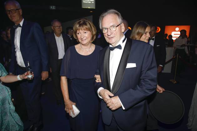 31. Verleihung der Goldenen Henne 2025 - Aftershowparty Leipzig, 12.9.2025 Gabriele Haseloff und Rainer Haseloff bei der Aftershowparty zur 31. Verleihung der Goldenen Henne 2025 auf der Messe Leipzig Sachsen Copyright: xMatthiasxGränzdörferx