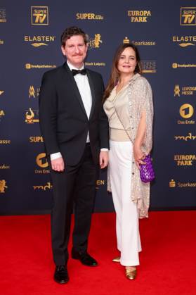 Award - Goldene Henne 2025 - Dominik Weber und Elisabeth Lanz bei der Goldenen Henne 2025 in der Messe Leipzig am 12.09.2025. Copyright: xEventpressxKochanx