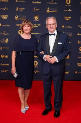 Award - Goldene Henne 2025 - Gabriele Haseloff und Reiner Haseloff bei der Goldenen Henne 2025 in der Messe Leipzig am 12.09.2025. Copyright: xEventpressxKochanx
