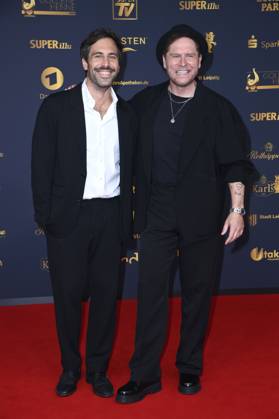 Max Giesinger und Johannes Oerding bei der 31. Verleihung der Goldenen Henne 2025 in der Leipziger Messe. Leipzig, 12.09.2025