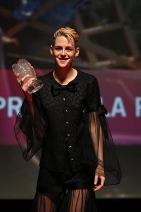 RECORD DATE NOT STATED 51eme Festival du Cinema Americain de Deauville Cérémonie de remise de prix 51 American Deauville Festival Awards ceremony 448634 0000 00 00 France Stewart, Kristen  Copyright: xSergexArnalx xStarfacex STAR_448634_006
