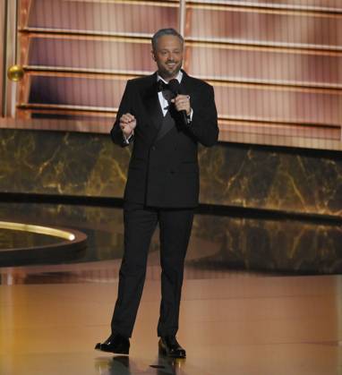 Host Nate Bargatze speaks onstage at the 77th annual Primetime Emmy Awards at the Peacock Theater in Los Angeles on Sunday, September 14, 2025.  LAP20250914707 JIMxRUYMEN