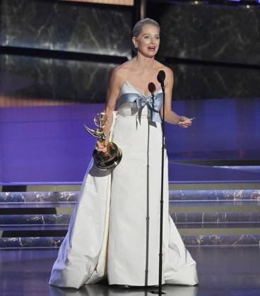 Katherine LaNasa accepts the Outstanding Supporting Actress in a Drama Series award for The Pitt at the 77th annual Primetime Emmy Awards at the Peacock Theater in Los Angeles on Sunday, September 14, 2025.  LAP202509142021 JIMxRUYMEN