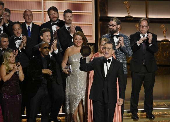Stephen Colbert accepts the Outstanding Talk Series Award for The Late Show with Stephen Colbert onstage at the 77th annual Primetime Emmy Awards at the Peacock Theater in Los Angeles on Sunday, September 14, 2025.  LAP202509143065 JIMxRUYMEN