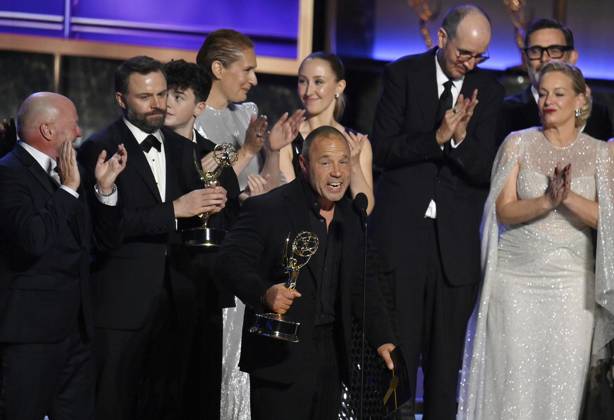 Stephen Graham accepts the Outstanding Lead Actor in a Limited or Anthology Series or Movie award for Adolescence onstage at the 77th annual Primetime Emmy Awards at the Peacock Theater in Los Angeles on Sunday, September 14, 2025.  LAP2025091430708 JIMxRUYMEN