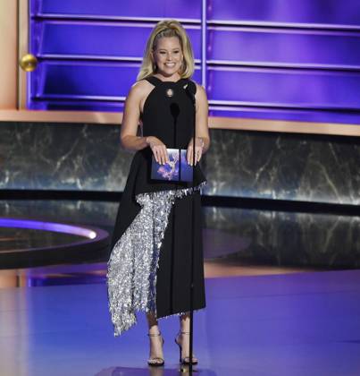 Elizabeth Banks appears onstage at the 77th annual Primetime Emmy Awards at the Peacock Theater in Los Angeles on Sunday, September 14, 2025.  LAP20250914913 JIMxRUYMEN