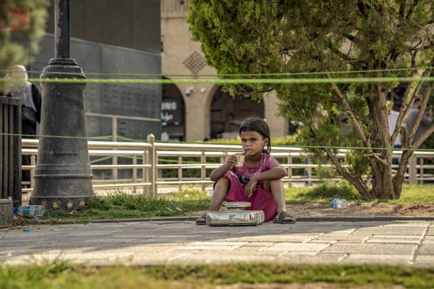 World Day Against Child Labour in Erbil Iraq A girl sits on the ground beside a weighing scale on the World Day Against Child Labour in Erbil, Iraq, on June 12, 2025. The annual observance of the World Day Against Child Labour aims to raise global awareness and advocate for stronger protections for vulnerable children. The ongoing presence of child labour in Erbil underscores the urgent need for long-term social and economic solutions. Erbil Erbil Iraq Copyright: xOmarxKarimx