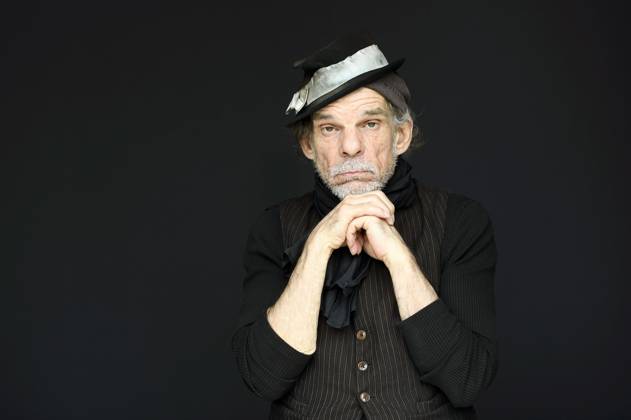 Bilder des Jahres 2025, Entertainment 09 September Denis Lavant bei einem exklusiven Photoshooting auf dem 73. Internationalen Filmfestival San Sebastian Festival Internacional de Cine de San Sebastian im Hotel Maria Cristina. San Sebastian, 21.09.2025