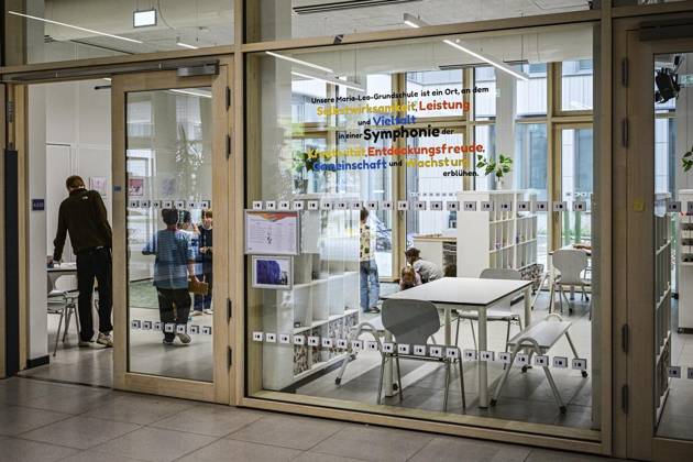 Maria-Leo-Grundschule ** NUR FÜR REDAKTIONELLE ZWECKE ** EDITORIAL USE ONLY **<p>Maria-Leo-Grundschule, Senatorin Katharina Günther-Wünsch (CDU) besucht die Schule, die den Deutschen Schulpreis 2025 gewonnen hat, fotografiert am 01. Oktober2025 in Berlin. Berlin Berlin Berlin Copyright: MaurizioxGambarini