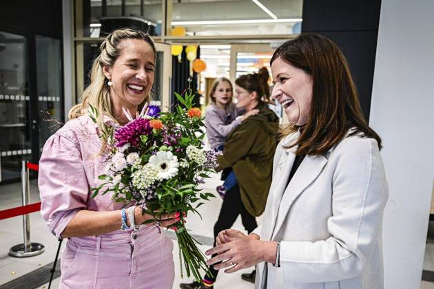 Maria-Leo-Grundschule ** NUR FÜR REDAKTIONELLE ZWECKE ** EDITORIAL USE ONLY **<p>Maria-Leo-Grundschule, Senatorin Katharina Günther-Wünsch (CDU) besucht die Schule, die den Deutschen Schulpreis 2025 gewonnen hat, Schulleiterin Sandra Scheffler, fotografiert am 01. Oktober2025 in Berlin. Berlin Berlin Berlin Copyright: MaurizioxGambarini