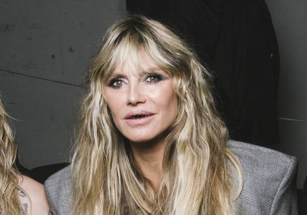 Heidi Klum at the Front Row of the VETEMENTS Collection Femme Prêt à Porter Printemps Eté 2026 fashion show as part of Paris Fashion Week PFW , 22 Avenue des Champs Élysées in Paris, France, October 03, 2025 Sam Delpech Bestimage Front Row VETEMENTS fashion show as part of Spring Summer 2026 Paris Fashion Week on October 03, 2025 in Paris, France Paris France  Copyright: xSamxDelpechx xBestimagexSamxDelpechx xBestimagex