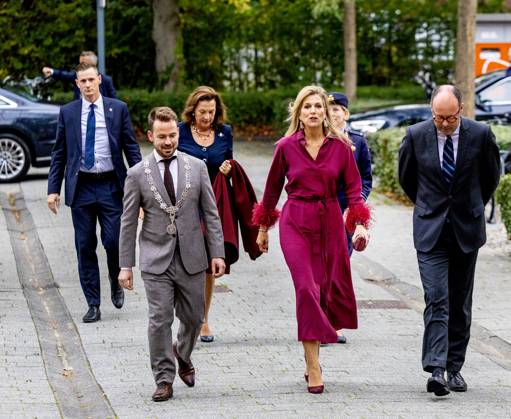 08-10-2025 Breda Queen Maxima with Martijn van Gruijthuijsen, loco-commissaris van de Koning in de provincie Noord-Brabant and A. van Drunen, loco-burgemeester van Breda attended the King Willem I Prize winners dinner in Breda. Â  Copyright: xPPEx