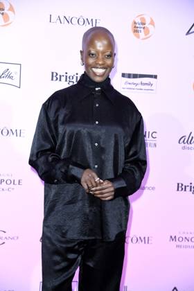 Verleihung des BRIGITTE Award Florence Kasumba bei der Verleihung des BRIGITTE Award in der Bertelsmann Hauptstadtrepräsentanz in Berlin am 09.10.2025 Copyright: xEventpressxBerndtx