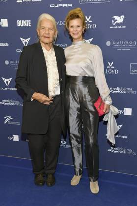 Hildegard Schmahl und Leslie Malton bei der Verleihung des Deutschen Schauspielpreises 2025 im Hotel Pullman Berlin Schweizerhof. Berlin, 09.10.2025