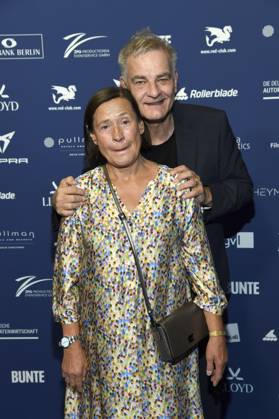 Heinrich Schafmeister mit Ehefrau Jutta Schafmeister bei der Verleihung des Deutschen Schauspielpreises 2025 im Hotel Pullman Berlin Schweizerhof. Berlin, 09.10.2025