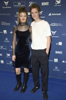 Linda Blümchen und Simon Steinhorst bei der Verleihung des Deutschen Schauspielpreises 2025 im Hotel Pullman Berlin Schweizerhof. Berlin, 09.10.2025