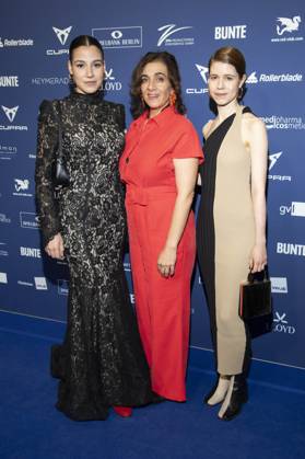 Beritan Balci, Ilknur Boyraz und Luise Aschenbrenner bei der Verleihung des Deutschen Schauspielpreises 2025 im Hotel Pullman Berlin Schweizerhof. Berlin, 09.10.2025