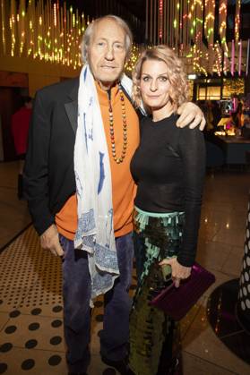 Reiner Schöne mit Ehefrau Anja Drendel bei der Verleihung des Deutschen Schauspielpreises 2025 im Hotel Pullman Berlin Schweizerhof. Berlin, 09.10.2025