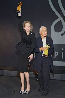 Sunnyi Melles und Hildegard Schmahl bei der Verleihung des Deutschen Schauspielpreises 2025 im Hotel Pullman Berlin Schweizerhof. Berlin, 09.10.2025