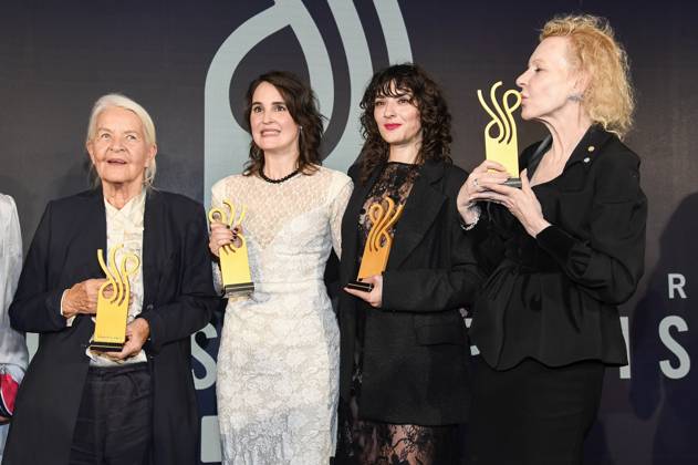 Hildegard Schmahl, Jennifer Sabel, Seyneb Saleh und Sunnyi Melles bei der Verleihung des Deutschen Schauspielpreises 2025 im Hotel Pullman Berlin Schweizerhof. Berlin, 09.10.2025