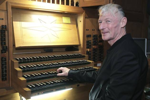 Kulturpreis Bottrop: Preisverleihung in der Herz Jesu in Bottrop ** NUR FÜR REDAKTIONELLE ZWECKE ** EDITORIAL USE ONLY **<p>Kulturpreis Bottrop: Preisverleihung an Gerd-Heinz Stevens am Freitag den 10. Oktober 2025 in der Herz Jesu in Bottrop Foto : Frank Oppitz FUNKE Foto Services< p> Kultur, Kunst, Unterhaltung Deutschland NRW Bottrop Copyright: FrankxOppitz