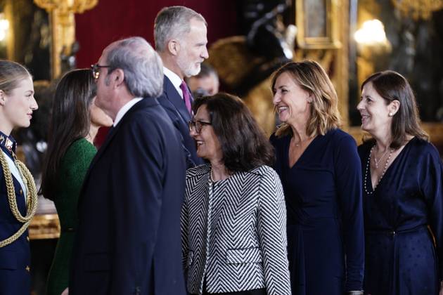 The King and Queen, the Princess of Asturias and the Infanta Sofia preside over a reception at the Royal Palace for the National Day of the National Holiday King Felipe and Queen Letizia, Princess Leonor and the Infanta Sofia during the reception on the occasion of the National Holiday, at the Royal Palace, on October 12, 2025, in Madrid Spain The event is presided over by the King and Queen, the Princess of Asturias and the Infanta Sofia after the solemn act of homage to the National Flag and the military parade that has been held in the Plaza de Cánovas del Castillo The commemoration of the National Holiday aims to solemnly remember moments of collective history that are part of the common historical, cultural and social heritage, assume Copyright: xA.xPÃ rezxMecax 7023078