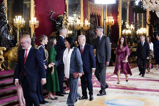 The King and Queen, the Princess of Asturias and the Infanta Sofia preside over a reception at the Royal Palace for the National Day of the National Holiday King Felipe and Queen Letizia, Princess Leonor and the Infanta Sofia during the reception on the occasion of the National Holiday, at the Royal Palace, on October 12, 2025, in Madrid Spain The event is presided over by the King and Queen, the Princess of Asturias and the Infanta Sofia after the solemn act of homage to the National Flag and the military parade that has been held in the Plaza de Cánovas del Castillo The commemoration of the National Holiday aims to solemnly remember moments of collective history that are part of the common historical, cultural and social heritage, assume Copyright: xA.xPÃ rezxMecax 7023079