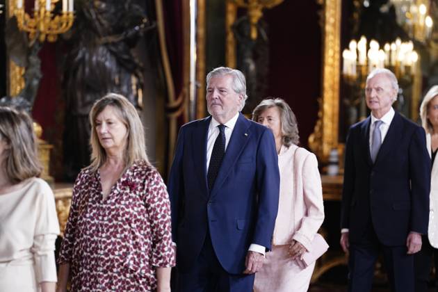 The King and Queen, the Princess of Asturias and the Infanta Sofia preside over a reception at the Royal Palace for the National Day of the National Holiday King Felipe and Queen Letizia, Princess Leonor and the Infanta during the reception on the occasion of the National Holiday, at the Royal Palace, on October 12, 2025, in Madrid Spain The event is presided over by the King and Queen, the Princess of Asturias and the Infanta Sofia after the solemn act of homage to the National Flag and the military parade held in the Plaza de Canovas del Castillo The purpose of the commemoration of the National Holiday is to solemnly remember moments of collective history that are part of the common historical, cultural and social heritage, assumed as su Copyright: xA.xPÃ rezxMecax 7023105