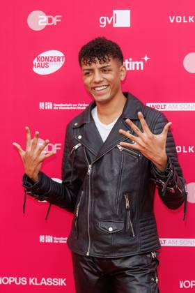 Award - Deutscher Filmpreis 2024 Louis Philippson beim Opus Klassik 2025 im Konzerthaus am Gendarmenmarkt am 12.10.2025 in Berlin. Copyright: xEventpressxKochanx