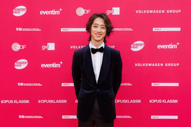 Award - Deutscher Filmpreis 2024 Hayato Sumino beim Opus Klassik 2025 im Konzerthaus am Gendarmenmarkt am 12.10.2025 in Berlin. Copyright: xEventpressxKochanx