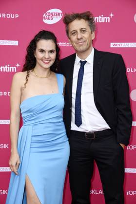 Danae Dörken und Pascal Schumacher bei der Verleihung des Opus Klassik 2025 im Konzerthaus am Gendarmenmarkt. Berlin, 12.10.2025