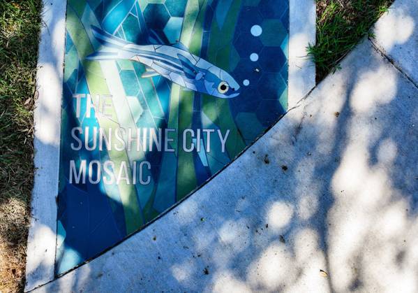 October 13, 2025, St. Petersburg, Florida, USA: An aerial drone view of The Sunshine City Mosaic sidewalk mural at Sunset Park, 7340 Central Ave, on Monday, Oct. 13, 2025 in St. Petersburg. The 175 foot long side walk mural is the largest in the Southeast. St. Petersburg USA - ZUMAs70_ 20251013_zan_s70_045 Copyright: xDirkxShaddx