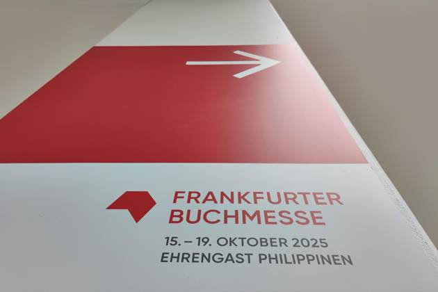 Frankfurt Main, Hessen, Deutschland, 15.10.2025: Messe: Frankfurter Buchmesse 2025: Schild am Eingang mit Hinweis auf das Gastland Philippinen Copyright: xdtsxNachrichtenagenturx dts_88085