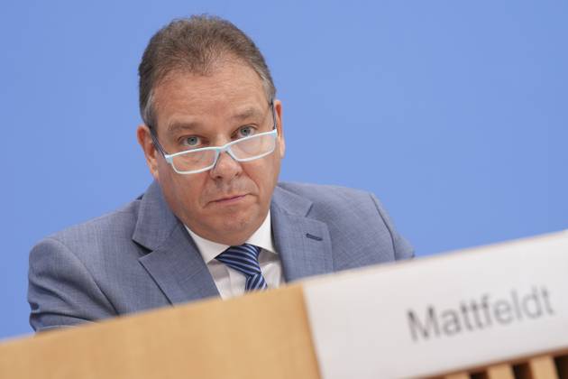 Bundespressekonferenz, Jahresbericht 2024 des Petitionsausschusses Andreas Mattfeldt (Sprecher der CDU-CSU-Fraktion) im Portrait bei seinen Ausfuerungen zum Jahresberichts 2024 des Petitionsausschusses in der Bundespressekonferenz, Berlin, 15.10.2025 Berlin Berlin Deutschland